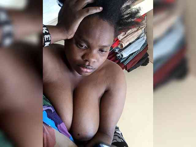 Africanwoman2 webcam