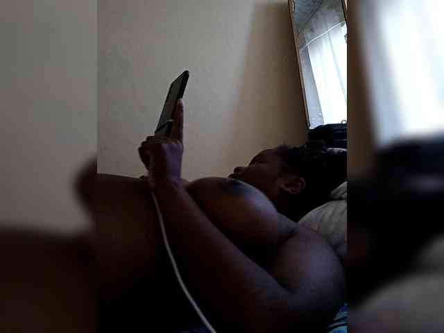 Africanwoman2 webcam