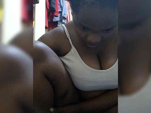 Africanwoman2 webcam