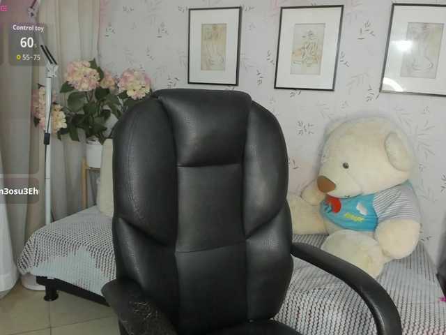 Noaahweber's BongaCams show and profile