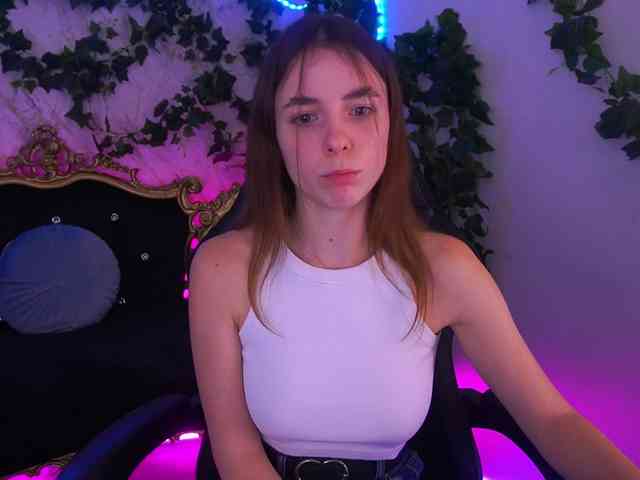 BabeDollie webcam