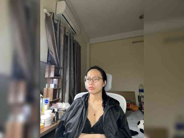 LindaBaby999's chatroom