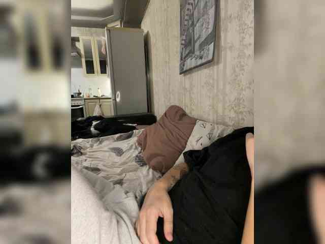 _the-secret-room_ webcam