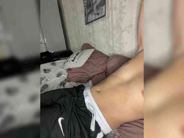 _the-secret-room_ webcam