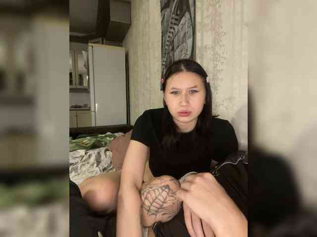 _the-secret-room_ webcam