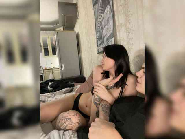 _the-secret-room_ webcam