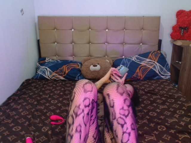 katemorre Live Cam on BongaCams