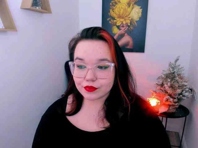 FollowingHappiness webcam