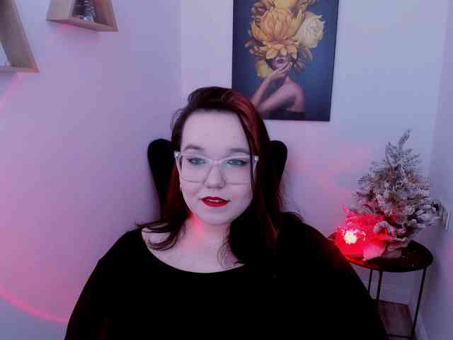 FollowingHappiness webcam