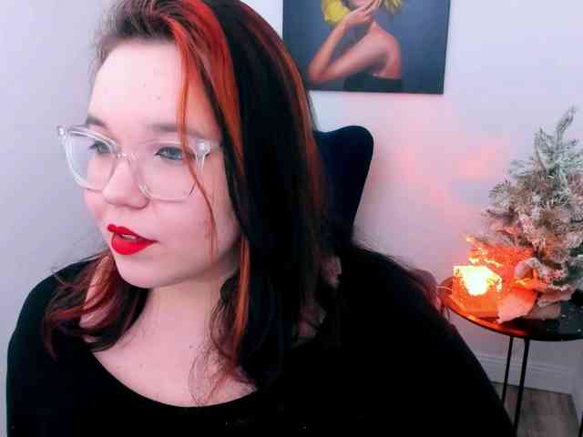 FollowingHappiness webcam