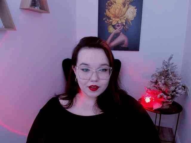 FollowingHappiness webcam