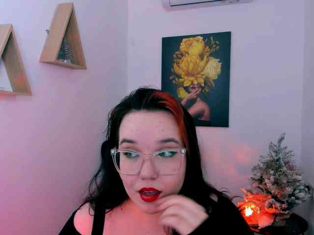 FollowingHappiness webcam