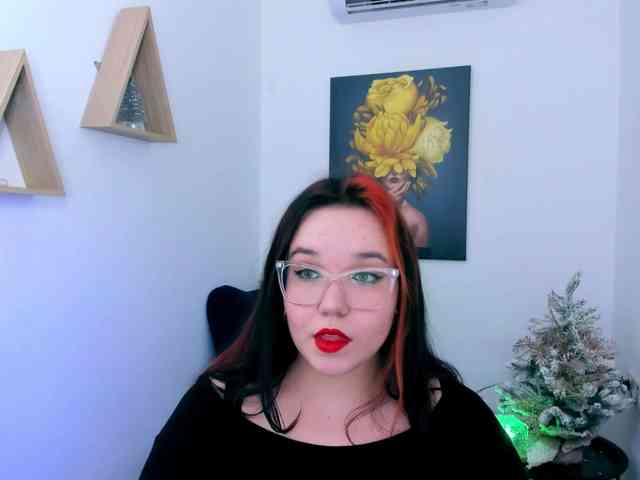 FollowingHappiness webcam