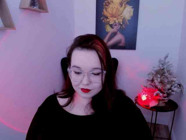 FollowingHappiness webcam