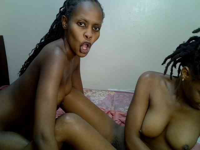 NaughtyTwinsXX NaughtyTwinsXX