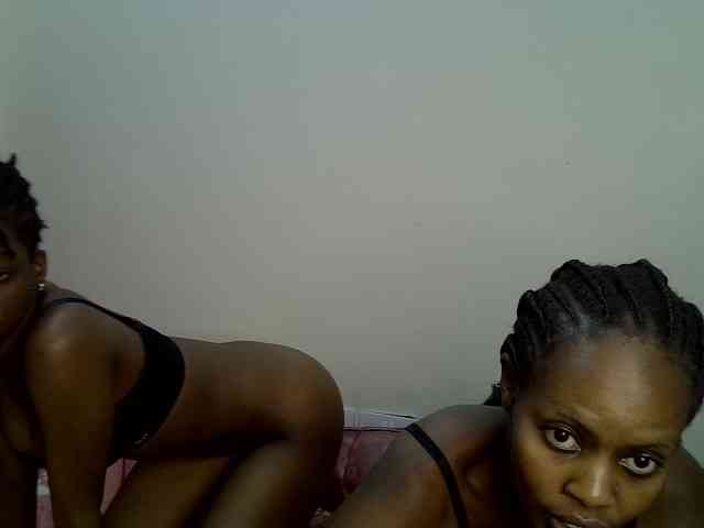 NaughtyTwinsXX NaughtyTwinsXX