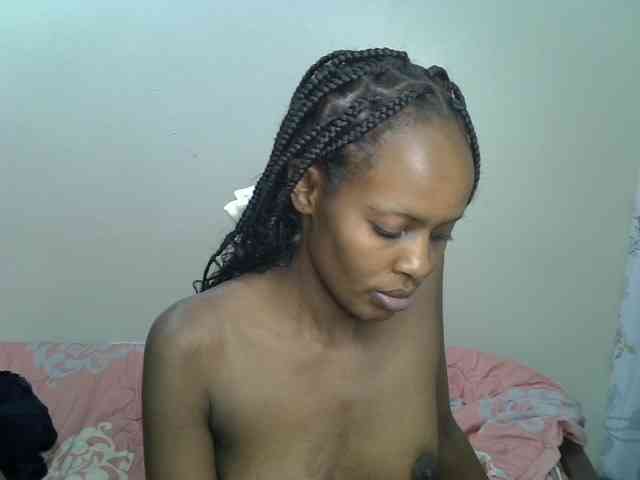 NaughtyTwinsXX webcam