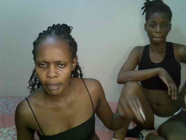 NaughtyTwinsXX webcam