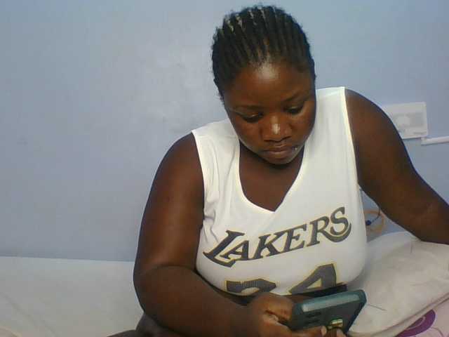 Citygirl77's BongaCams show and profile