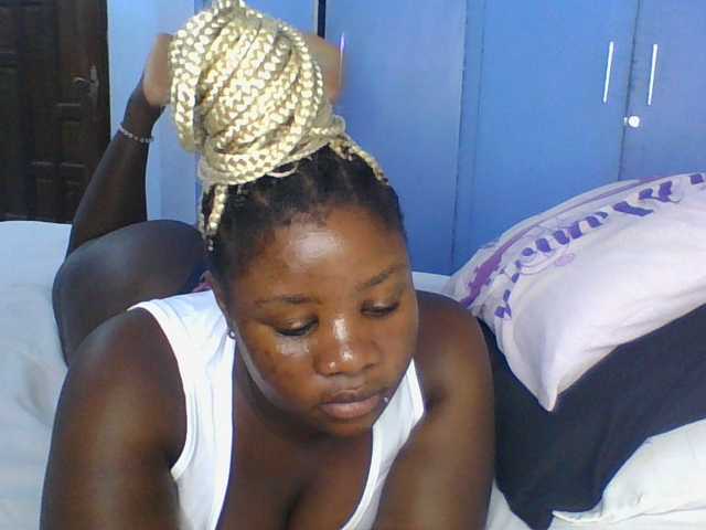 Citygirl77's BongaCams show and profile