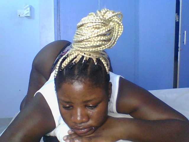 Citygirl77's BongaCams show and profile