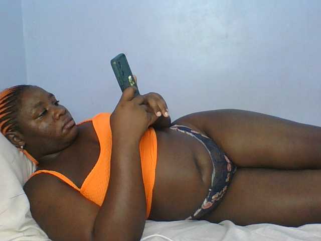 Citygirl77's BongaCams show and profile