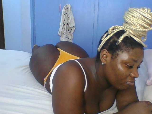 Citygirl77's BongaCams show and profile