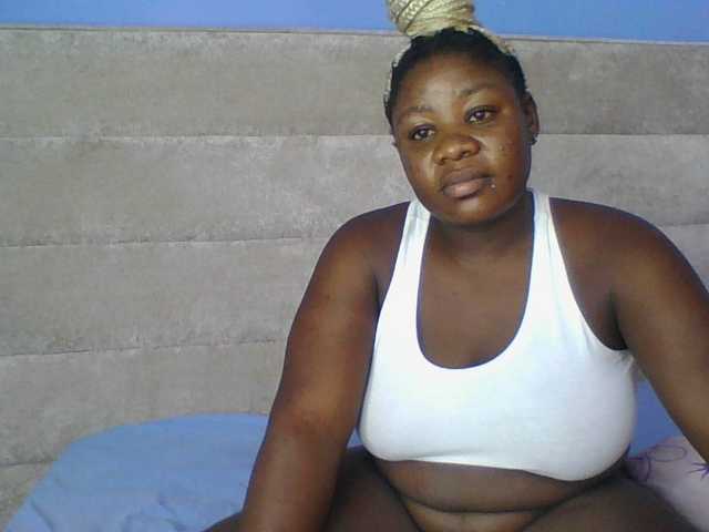 Citygirl77's BongaCams show and profile