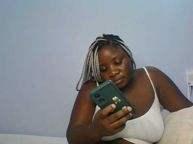 Citygirl77's BongaCams show and profile