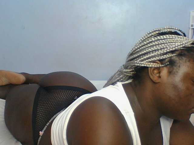 Citygirl77's BongaCams show and profile