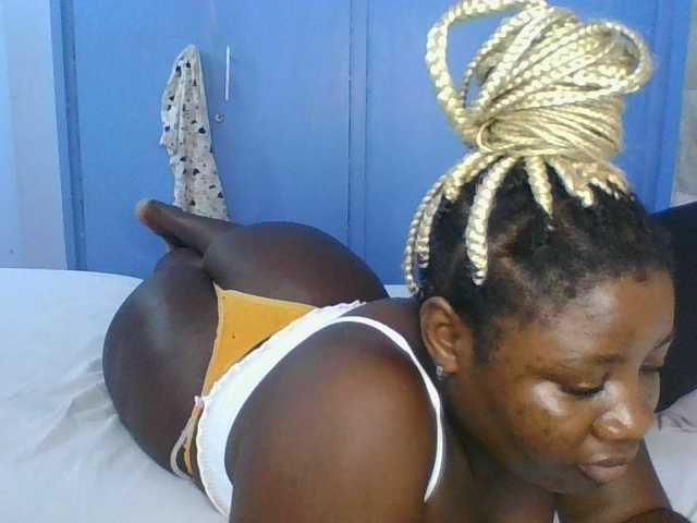 Citygirl77's BongaCams show and profile