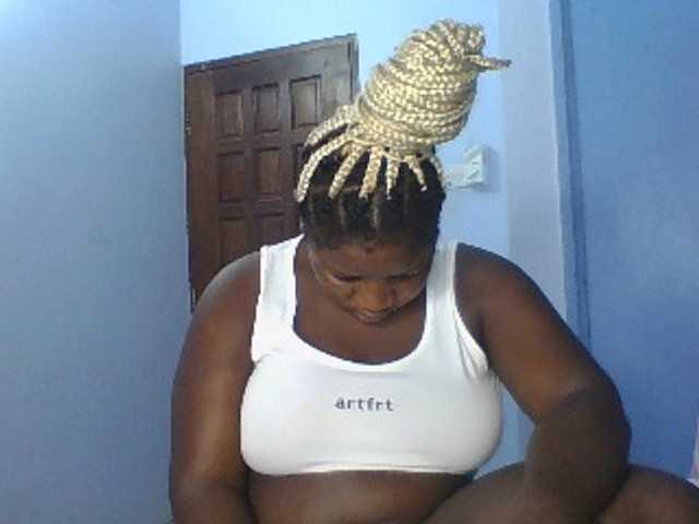 Citygirl77's BongaCams show and profile