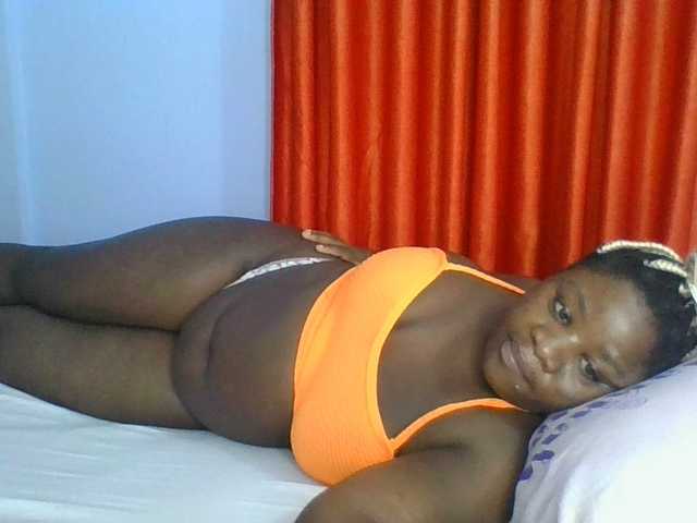 Citygirl77 webcam bongacams model stream image