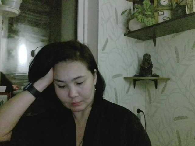 Nettie-Allie's BongaCams show and profile