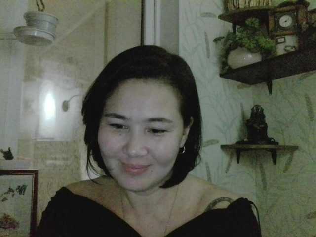 Nettie-Allie's BongaCams show and profile