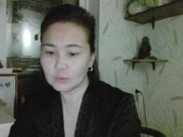 Nettie-Allie's BongaCams show and profile