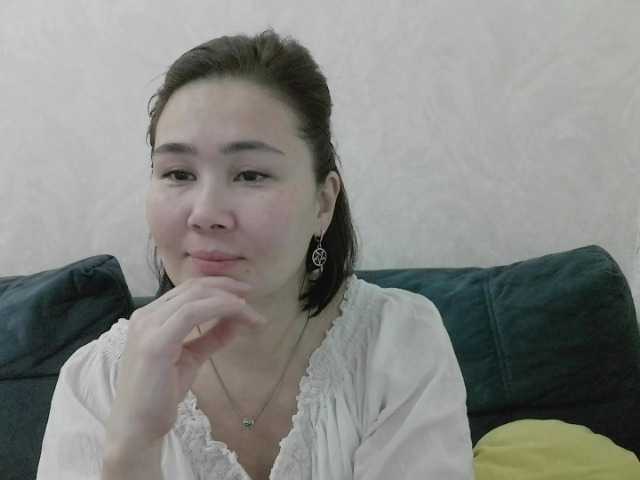 Nettie-Allie's BongaCams show and profile