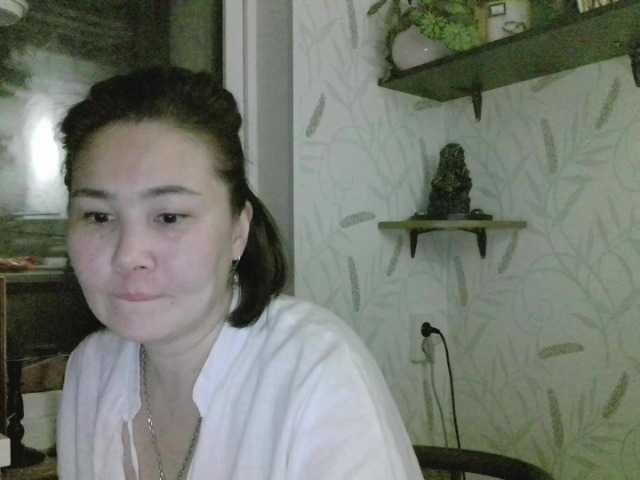 Nettie-Allie's BongaCams show and profile