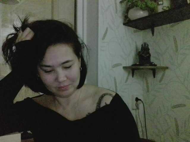 Nettie-Allie's BongaCams show and profile