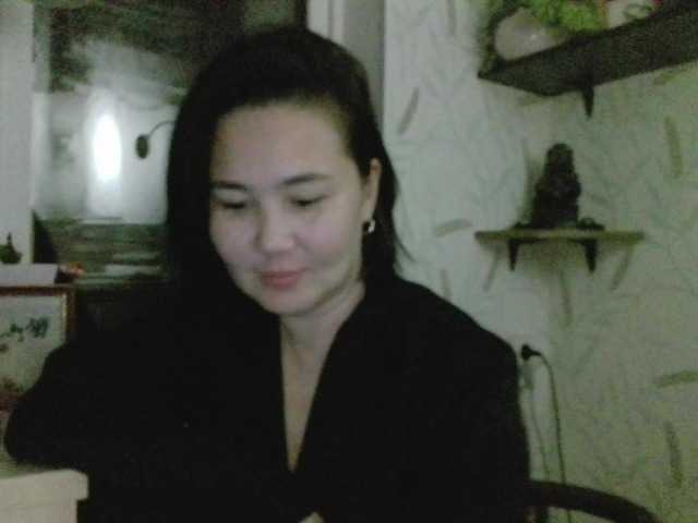 Nettie-Allie's BongaCams show and profile