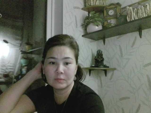 Nettie-Allie's BongaCams show and profile