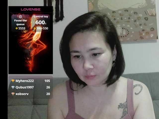 Nettie-Allie's BongaCams show and profile