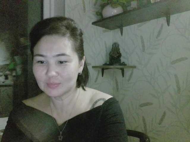 Nettie-Allie's BongaCams show and profile