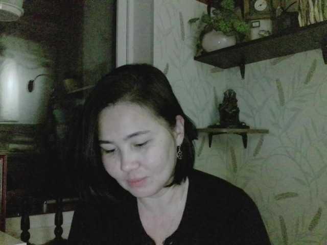 Nettie-Allie's BongaCams show and profile