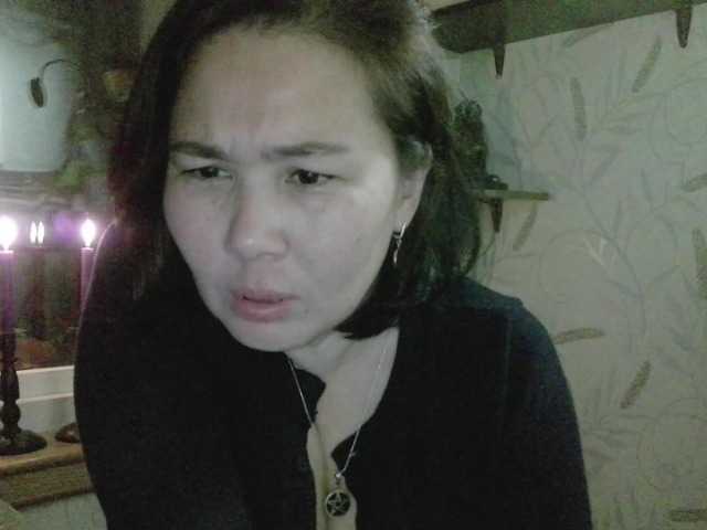 Nettie-Allie's BongaCams show and profile