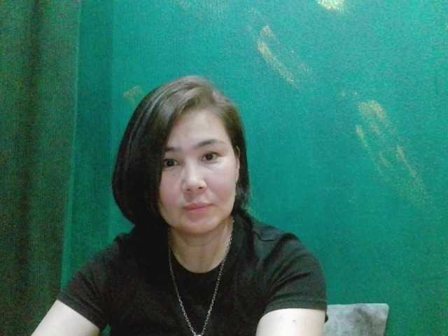 Nettie-Allie's BongaCams show and profile