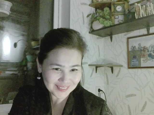 Nettie-Allie's BongaCams show and profile