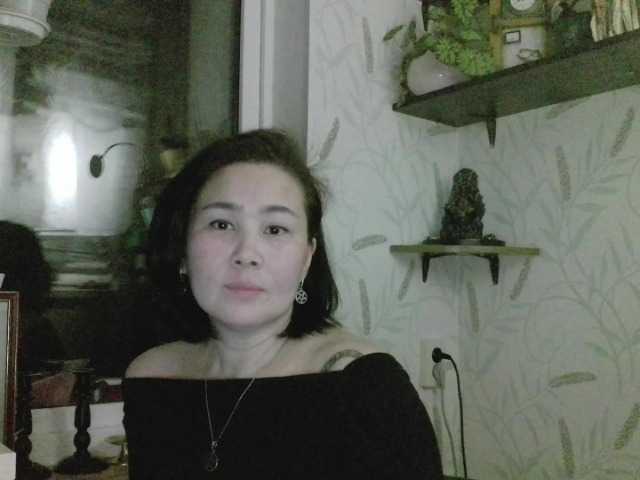 Nettie-Allie's BongaCams show and profile