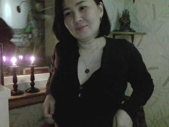 Nettie-Allie's BongaCams show and profile