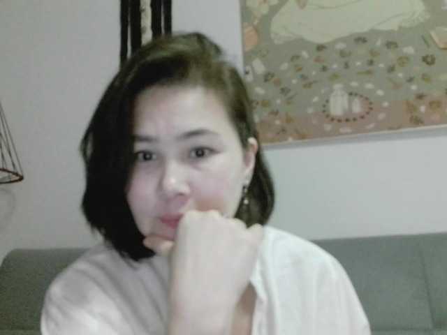 Nettie-Allie's BongaCams show and profile